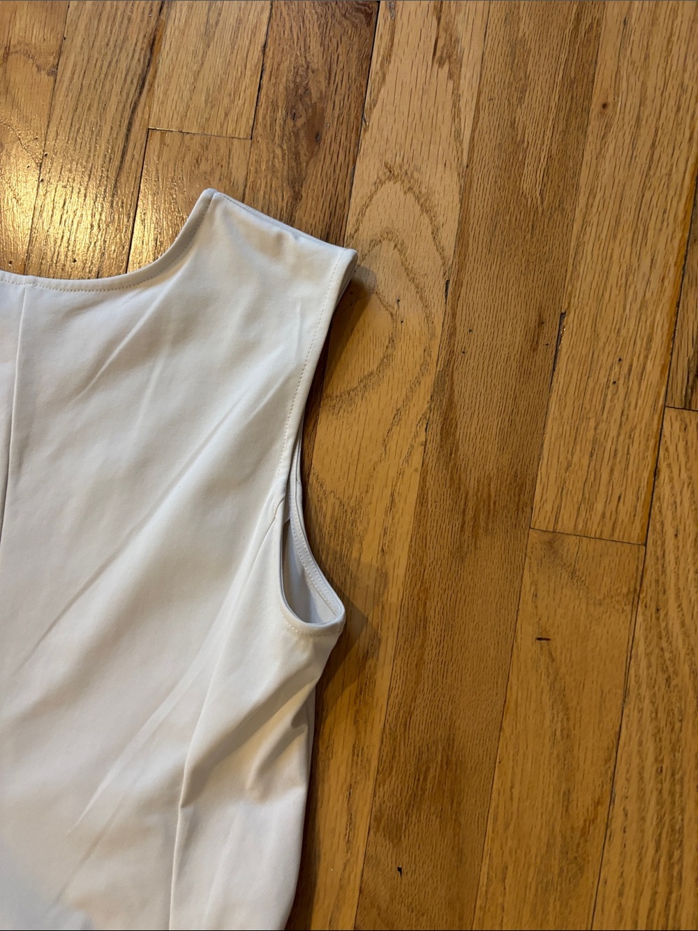 UNIQLO AIRism Ultra Stretch Dress - Picture 7 of 11